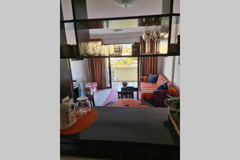 Comfortable Apartment In The Heart Of Las Americas Playa de las Americas  Luaran gambar