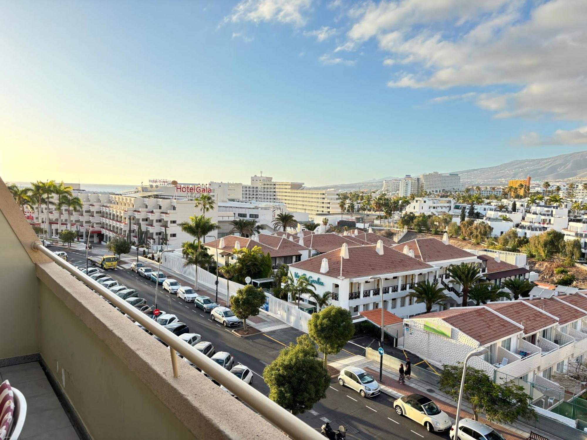 Comfortable Apartment In The Heart Of Las Americas Playa de las Americas  Luaran gambar